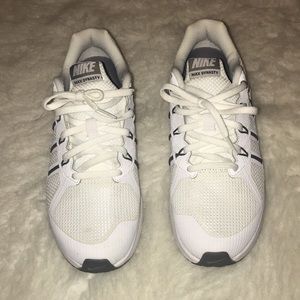 Nike Max Dynasty tennis shoes